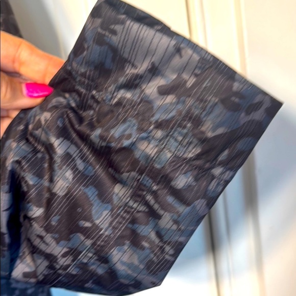 NWT Chase54 Black, Gray, Green Camouflage Rain/Utility Jacket Hide-Away Hood - Picture 6 of 12